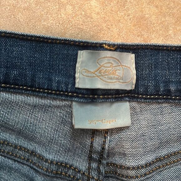 Levi Classic Blue Women's Jeans - Picture 3 of 6